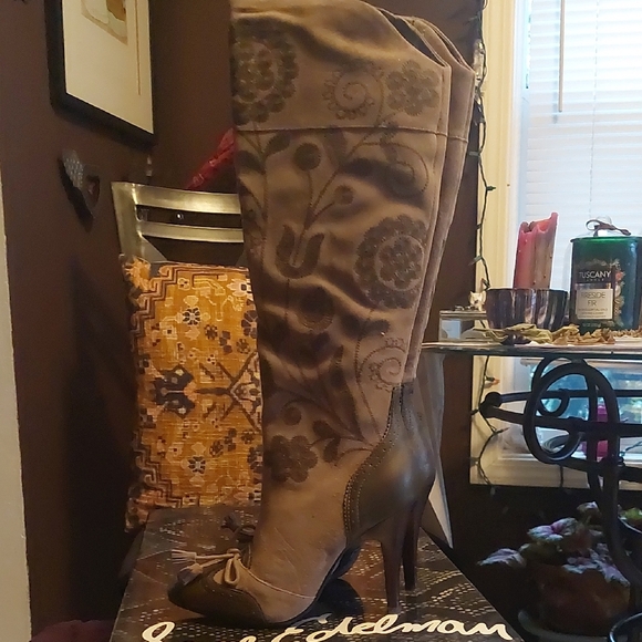 Sam Edelman Beige Floral Heels - Picture 5 of 8